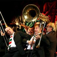 La Banda Osiris in "Fuori Tempo" Teatro Giuditta Pasta - Saronno