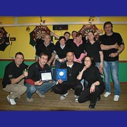Il Dart Club Tequila vince la Coppa Lombardia di freccette 2012  Sonia Taeggi (Presidente regionale 
